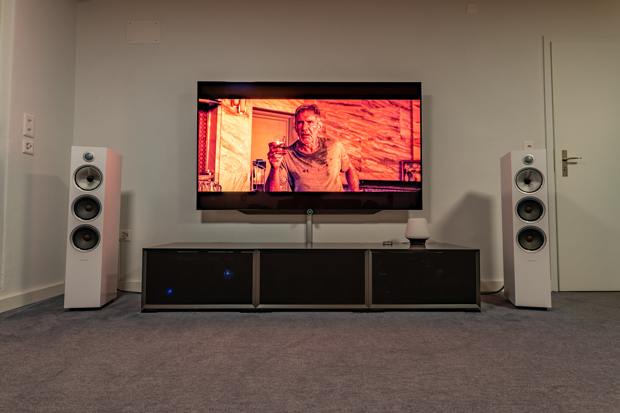 Bowers Wilkins Arcam Denon Heimkino front